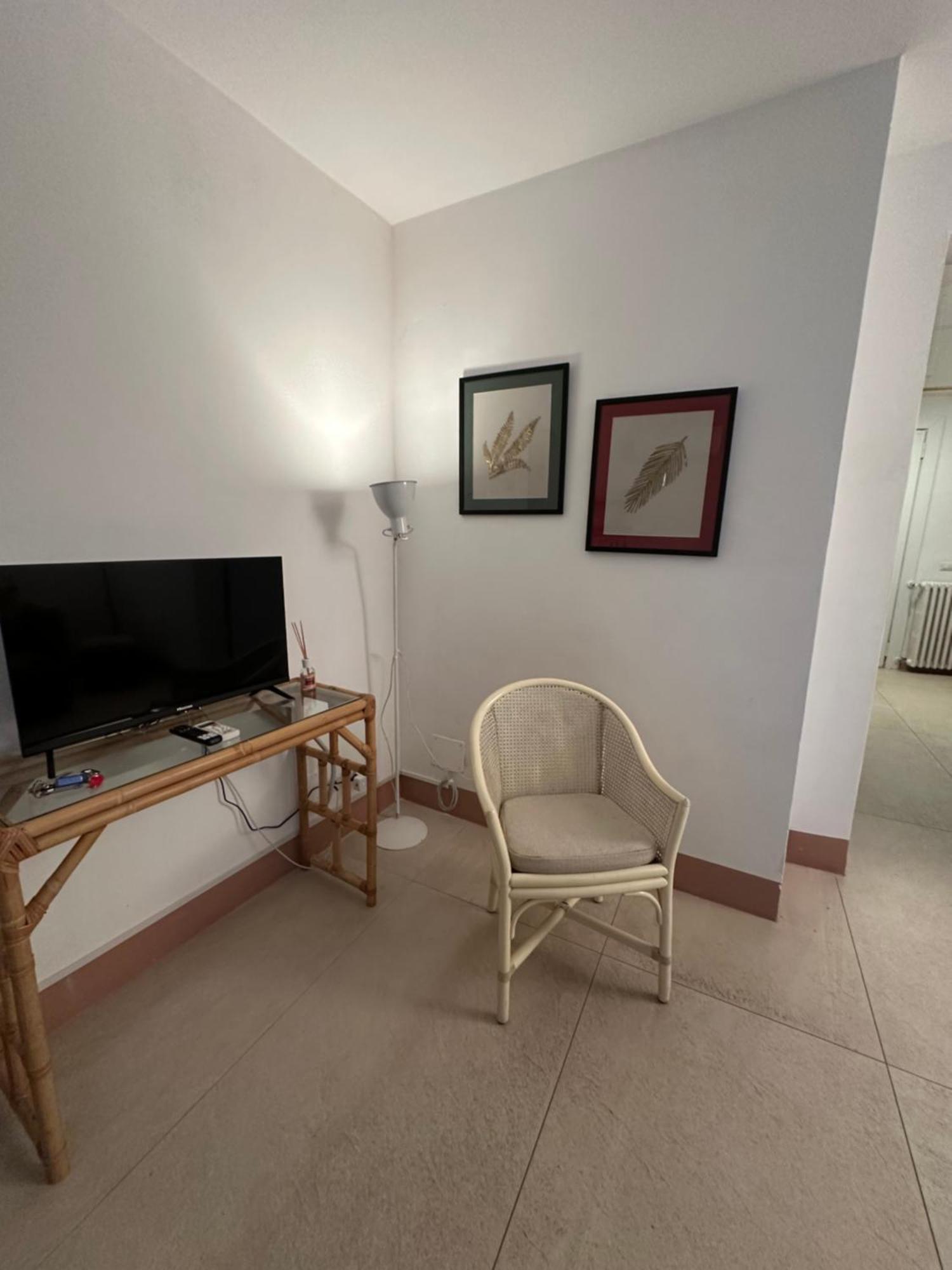 4 Balconi Rooms Paladini B&B E Appartamenti Лечче Экстерьер фото